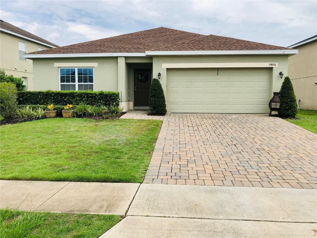 34106 Alameda Dr., Sorrento, FL 32776