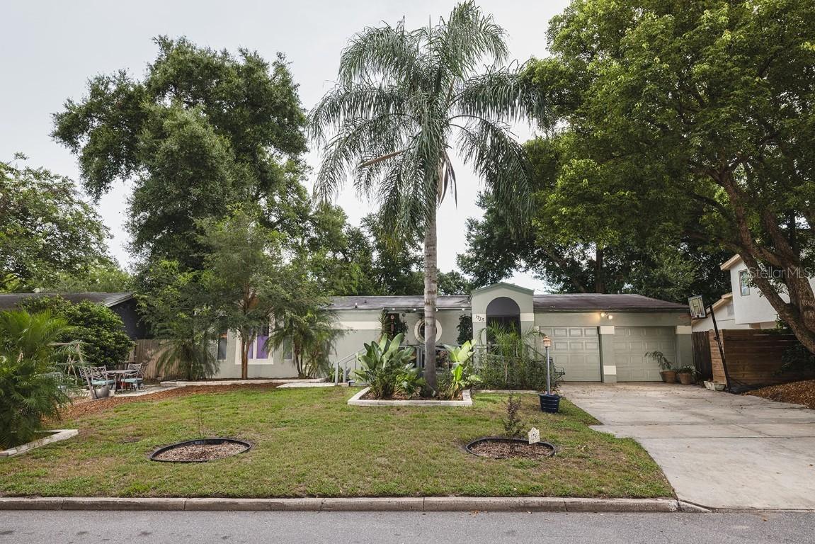 1735 Flamingo Dr., Orlando, FL 32803