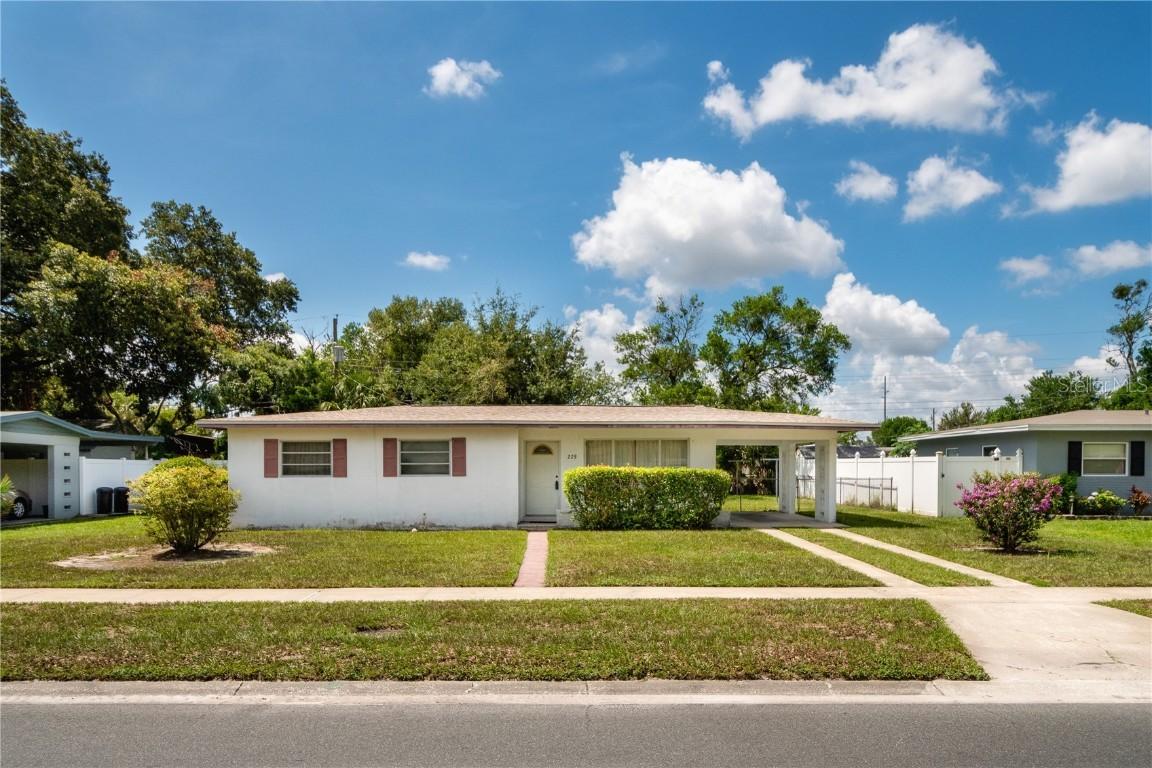 229 Wilshire Dr., Casselberry, FL 32707
