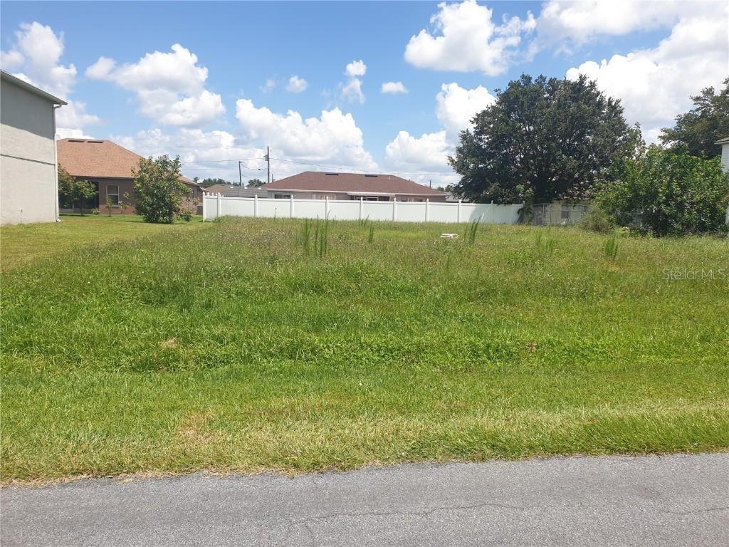 17 Altera Ct., Kissimmee, FL 34758
