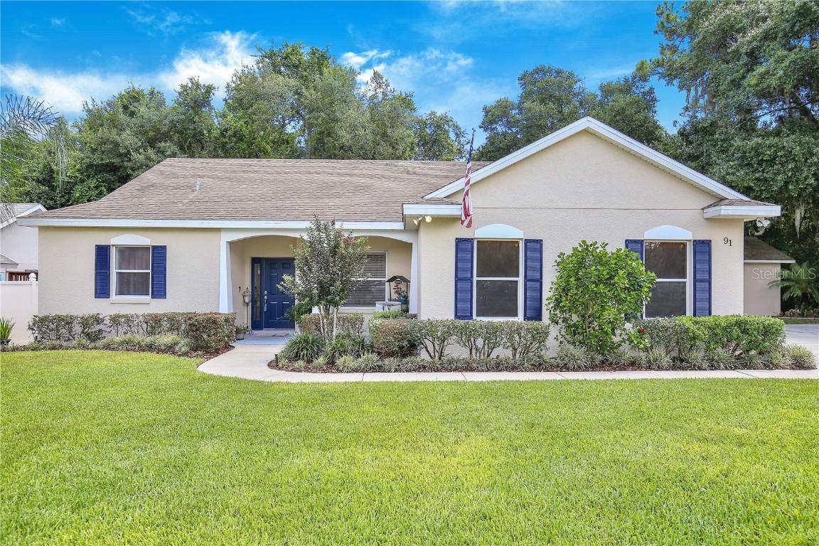91 Sunrise Ln., Eustis, FL 32726