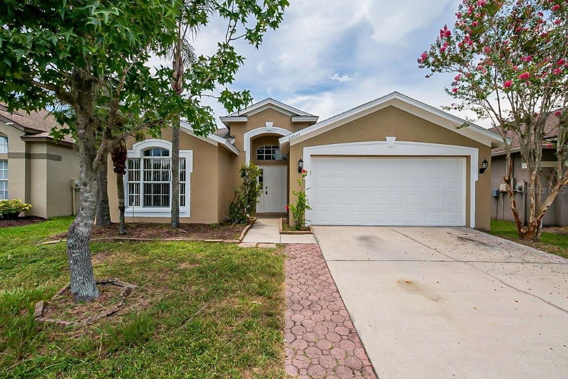 29533 Crossland Dr., Zephyrhills, FL 33543