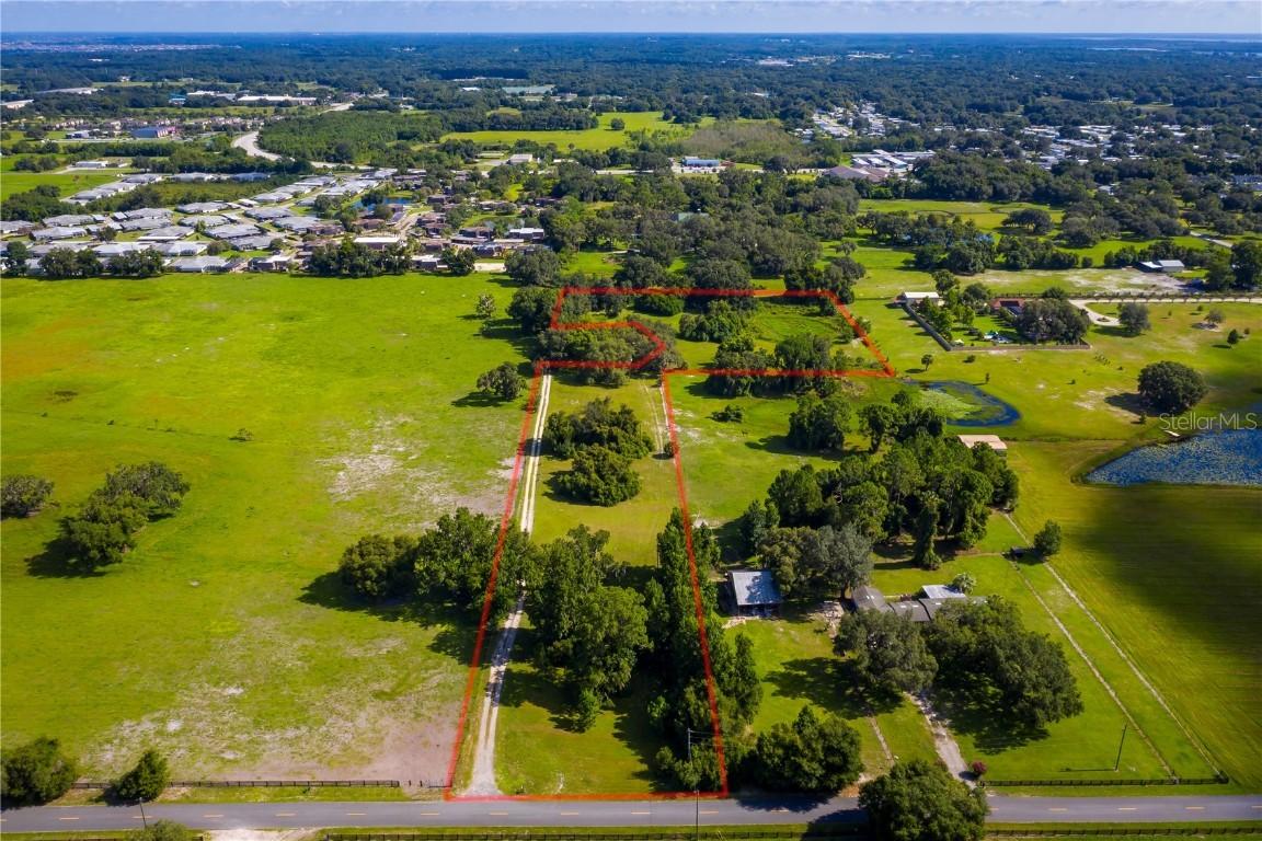 2712 Youngs Rd., Leesburg, FL 34748