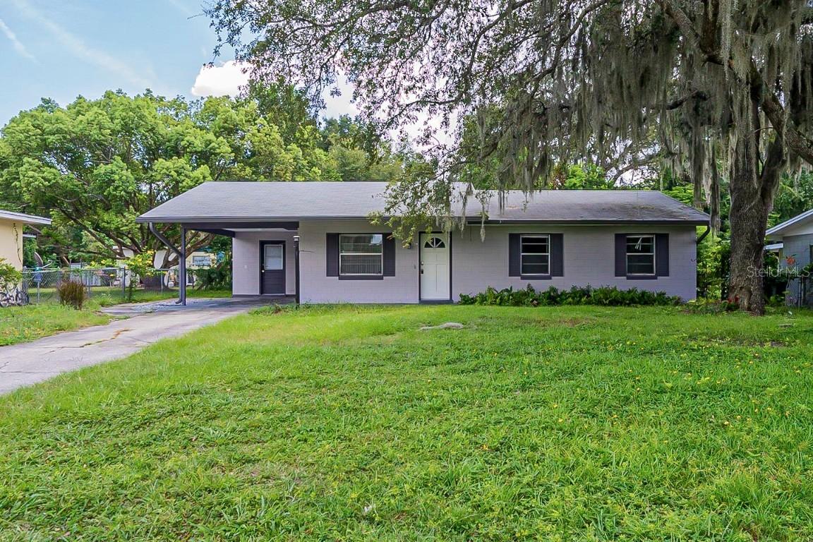 506 E Hazzard Ave., Eustis, FL 32726
