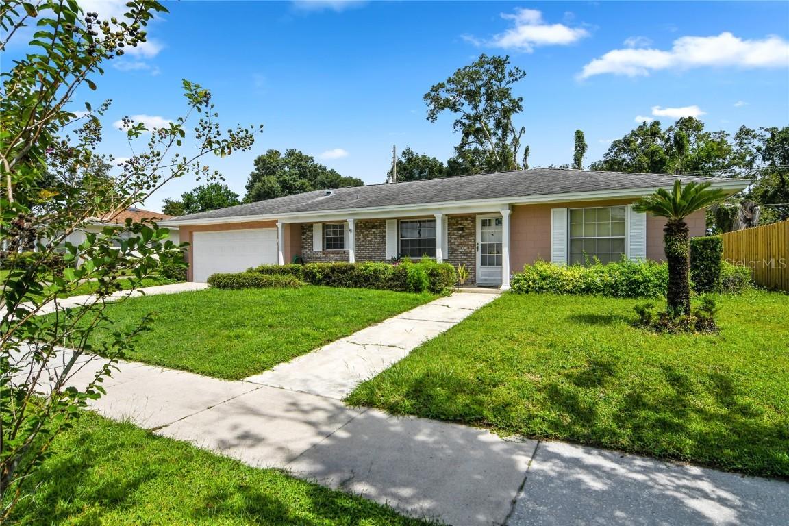 1733 Gaston Foster Rd., Orlando, FL 32812