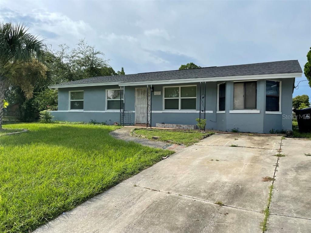 4132 Prince Hall Blvd., Orlando, FL 32811