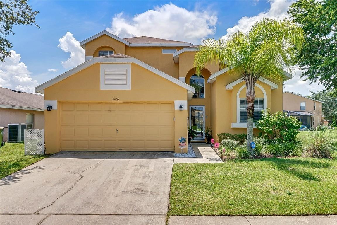1802 Royal Ridge Dr., Davenport, FL 33896