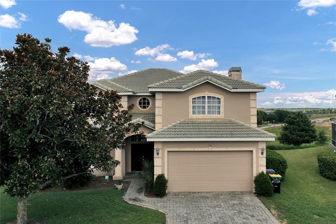 302 Vista Loop, Davenport, FL 33897