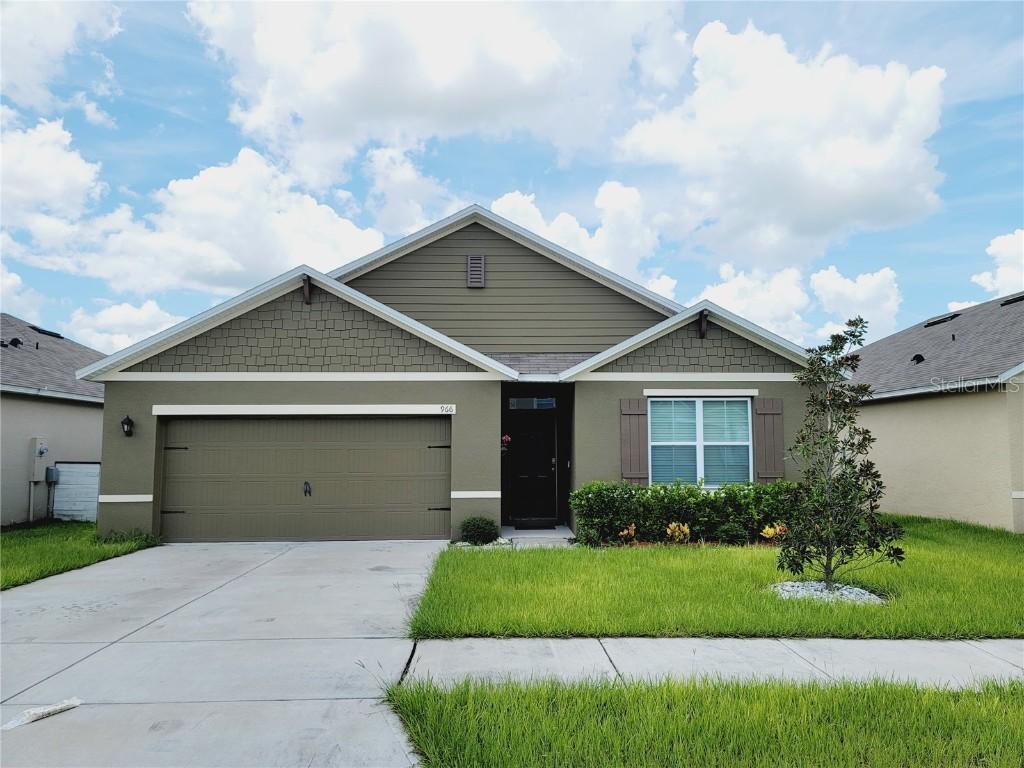 966 Shady Tree Ln., Davenport, FL 33897