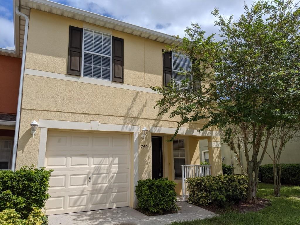 740 Cresting Oak Cir. #61, Orlando, FL 32824