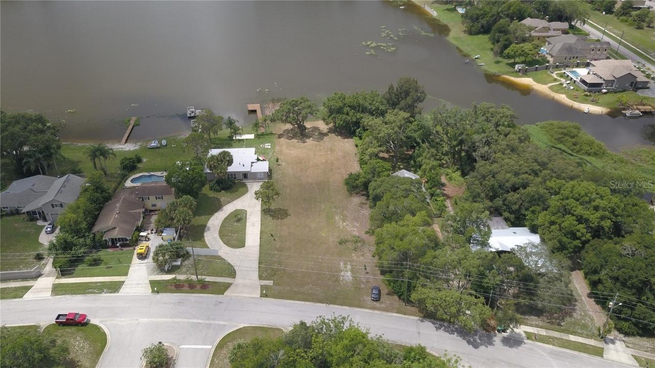 9042 Rose Lake Shore Ln., Orlando, FL 32835