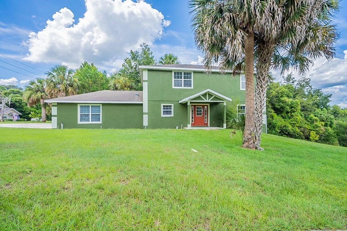 416 Morningview Dr., Eustis, FL 32726