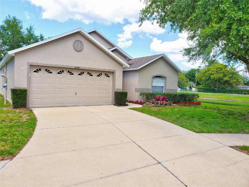 2384 Barons Ct., Tavares, FL 32778