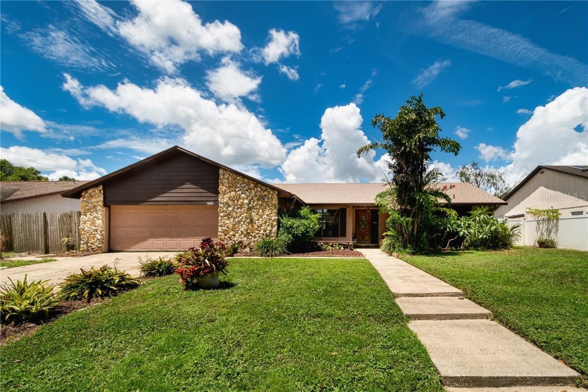 3960 Orange Lake Dr., Orlando, FL 32817