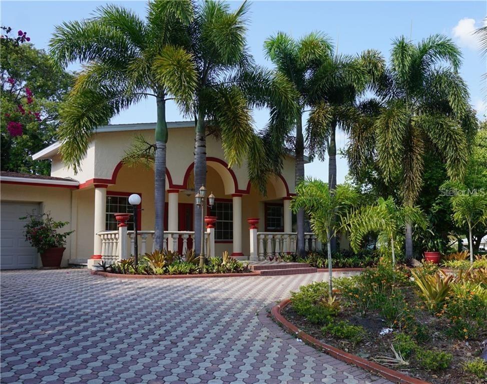 2465 Foster Ln., Sarasota, FL 34239