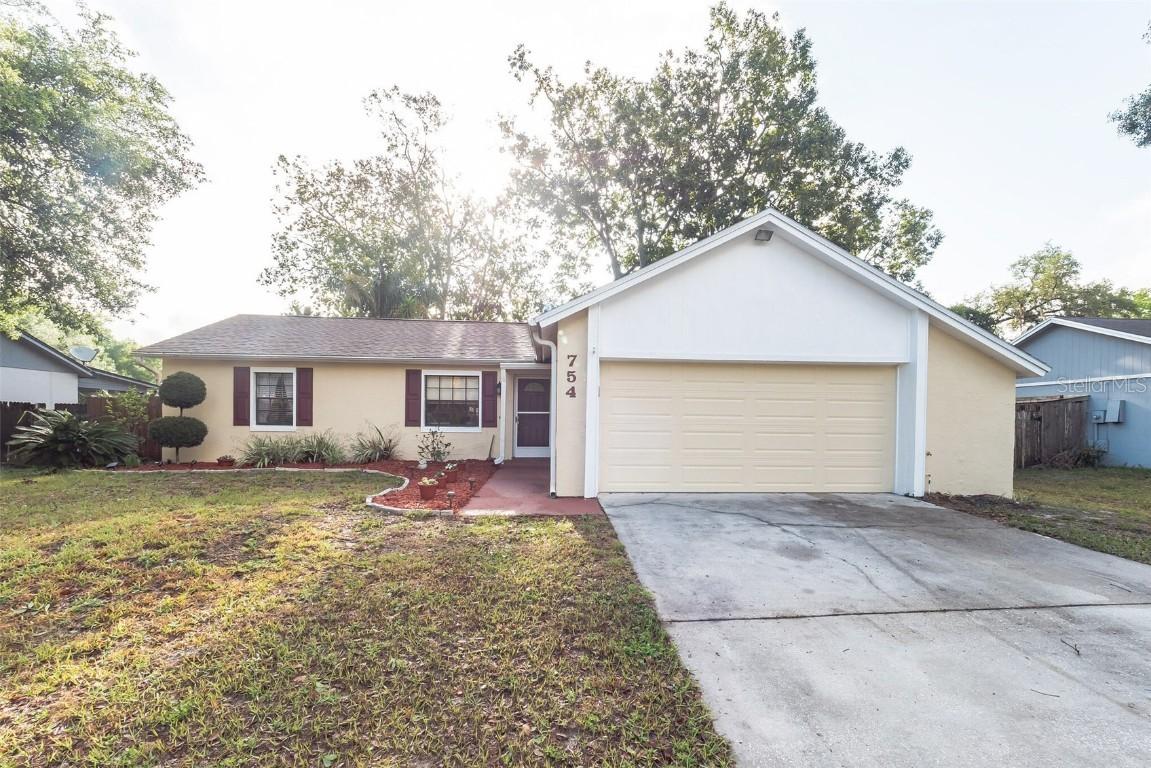 754 Maple Ct., Winter Springs, FL 32708