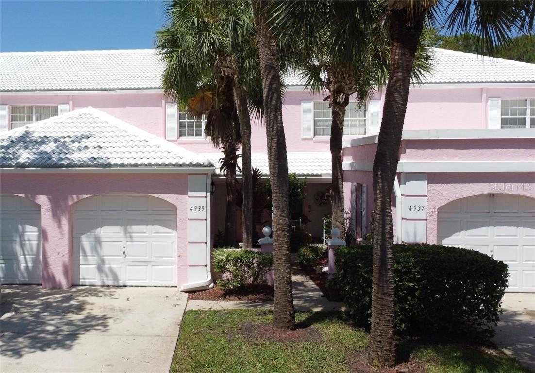 4939 Walden Cir. #59, Orlando, FL 32811