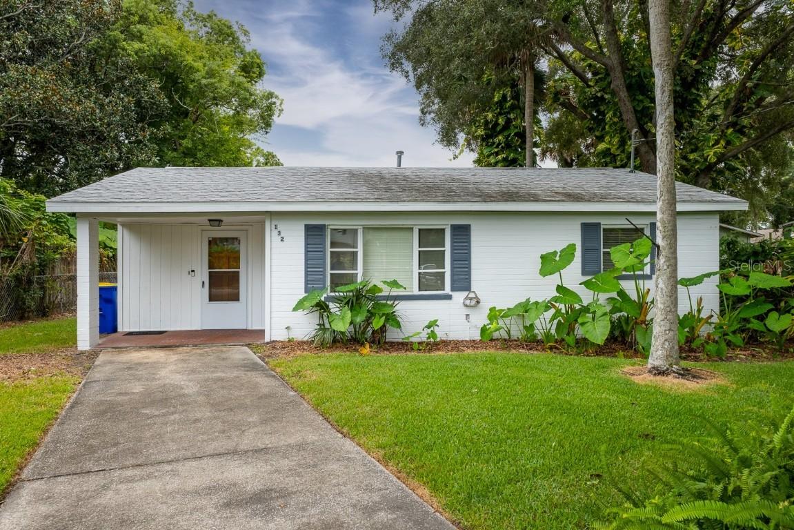 132 W Pine Bluff St., Edgewater, FL 32132