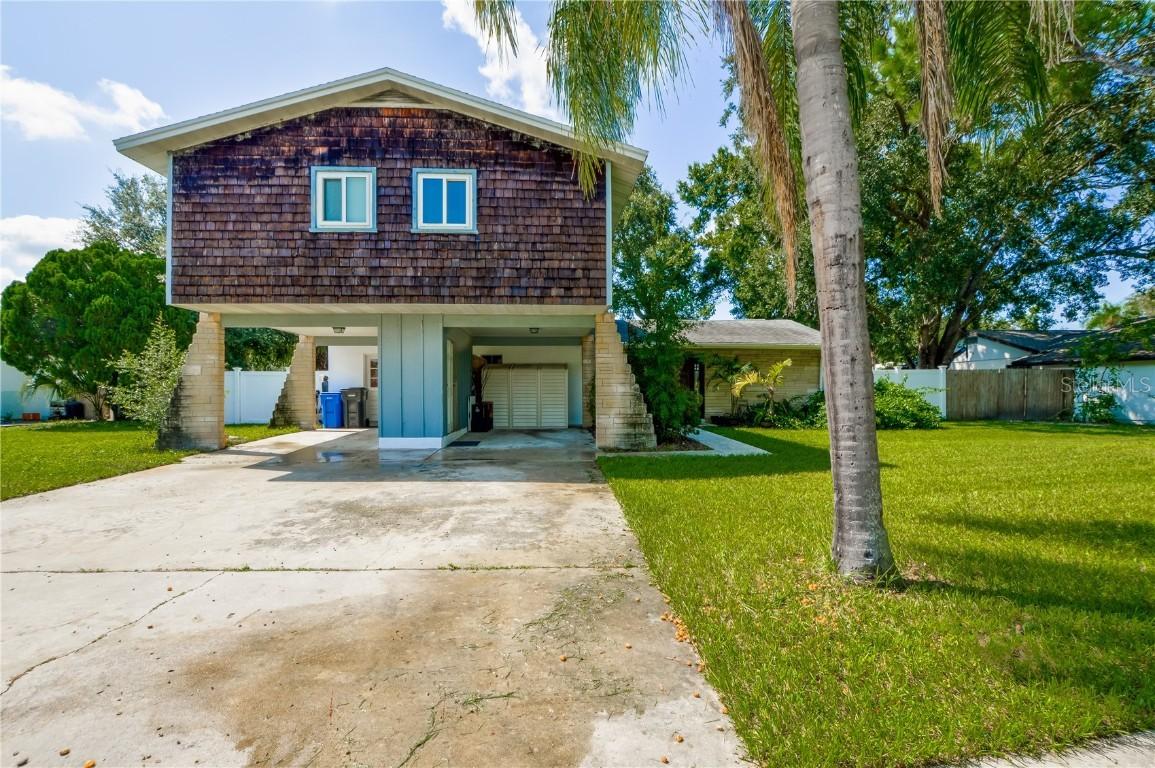 8414 Flagstone Dr., Tampa, FL 33615