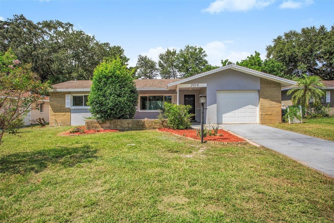 2010 Scotland Dr., Clearwater, FL 33763