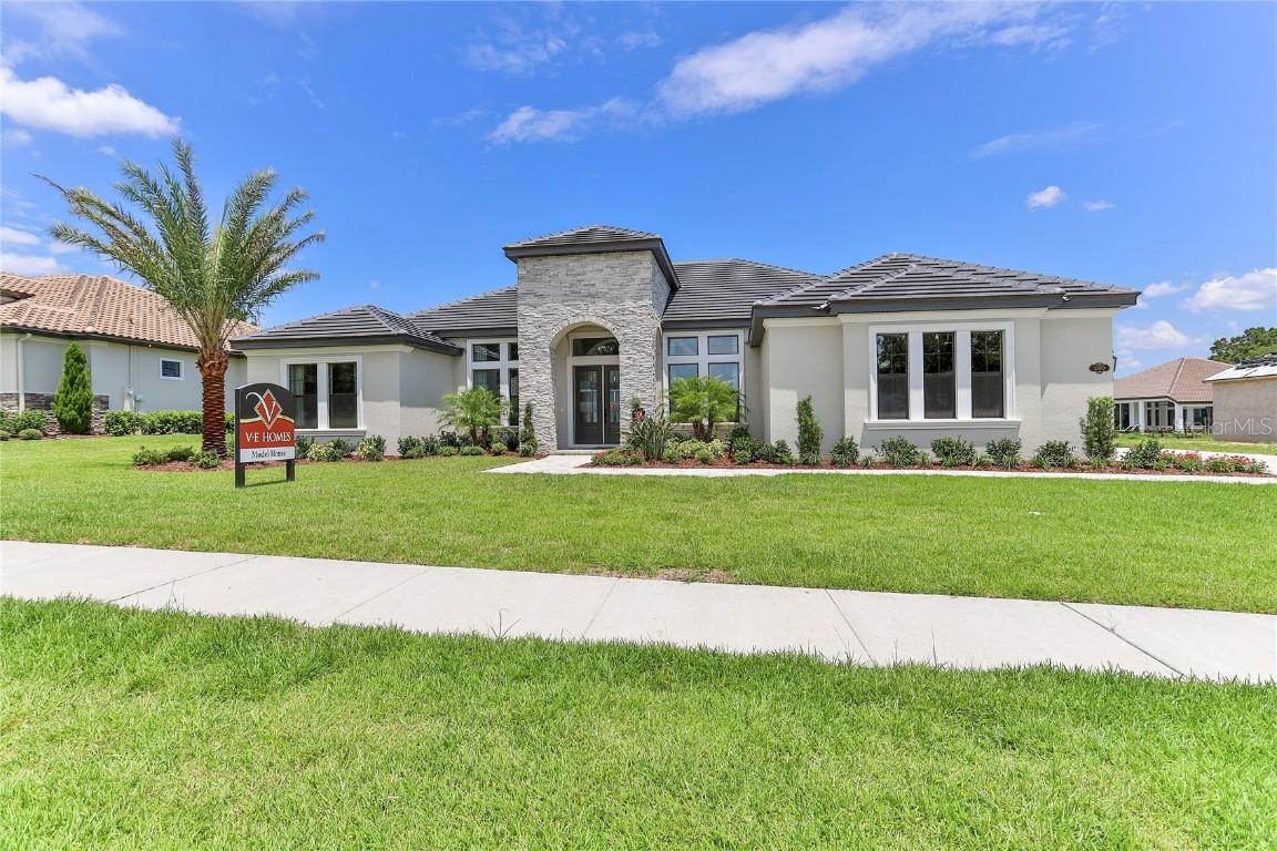 25865 Crossings Bluff Ln., Sorrento, FL 32776