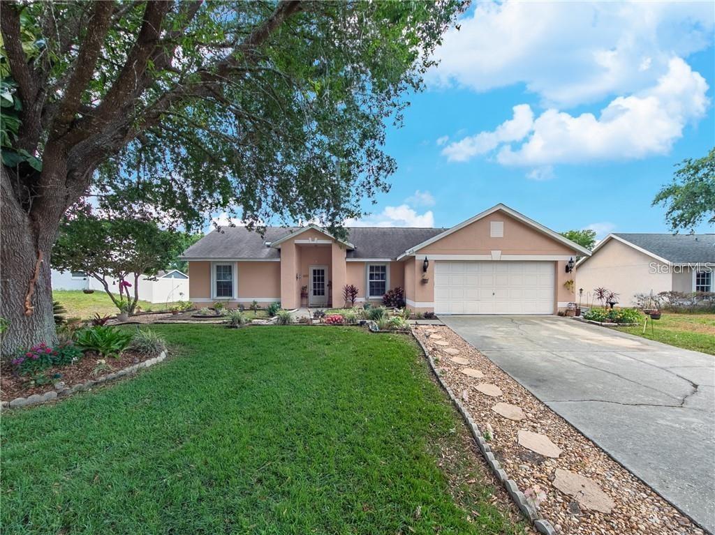 456 Nevada Loop Rd., Davenport, FL 33897