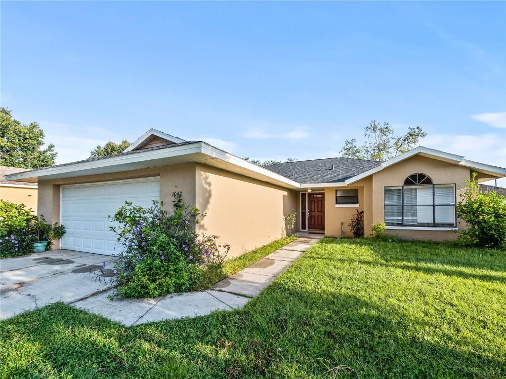 1042 Cannock Dr., Kissimmee, FL 34758