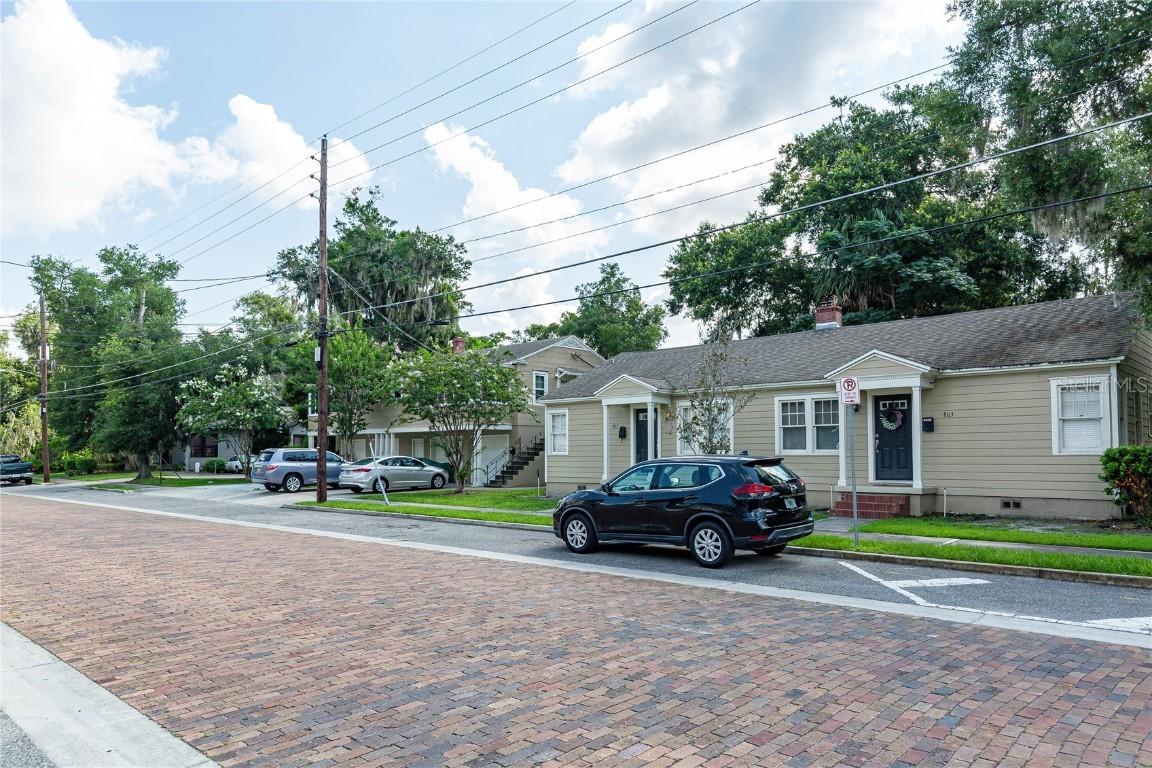 803 N Thornton Ave., Orlando, FL 32803