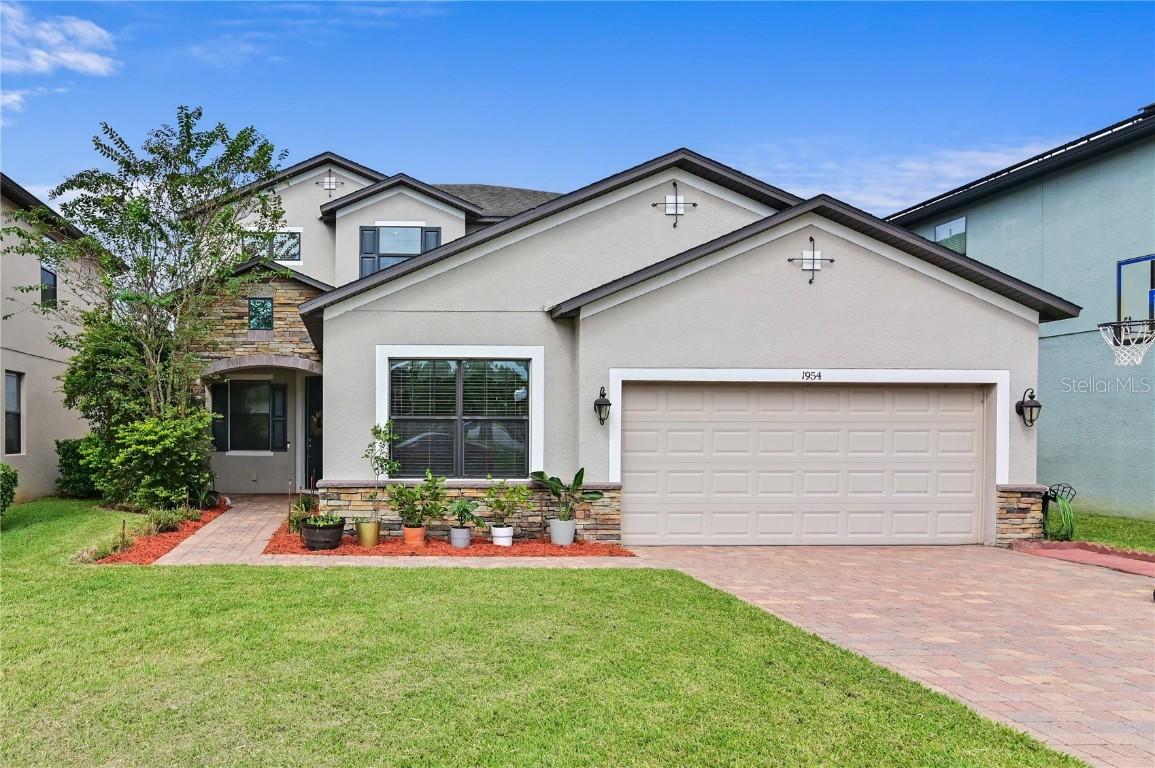 1954 Ashfield St., Orlando, FL 32825