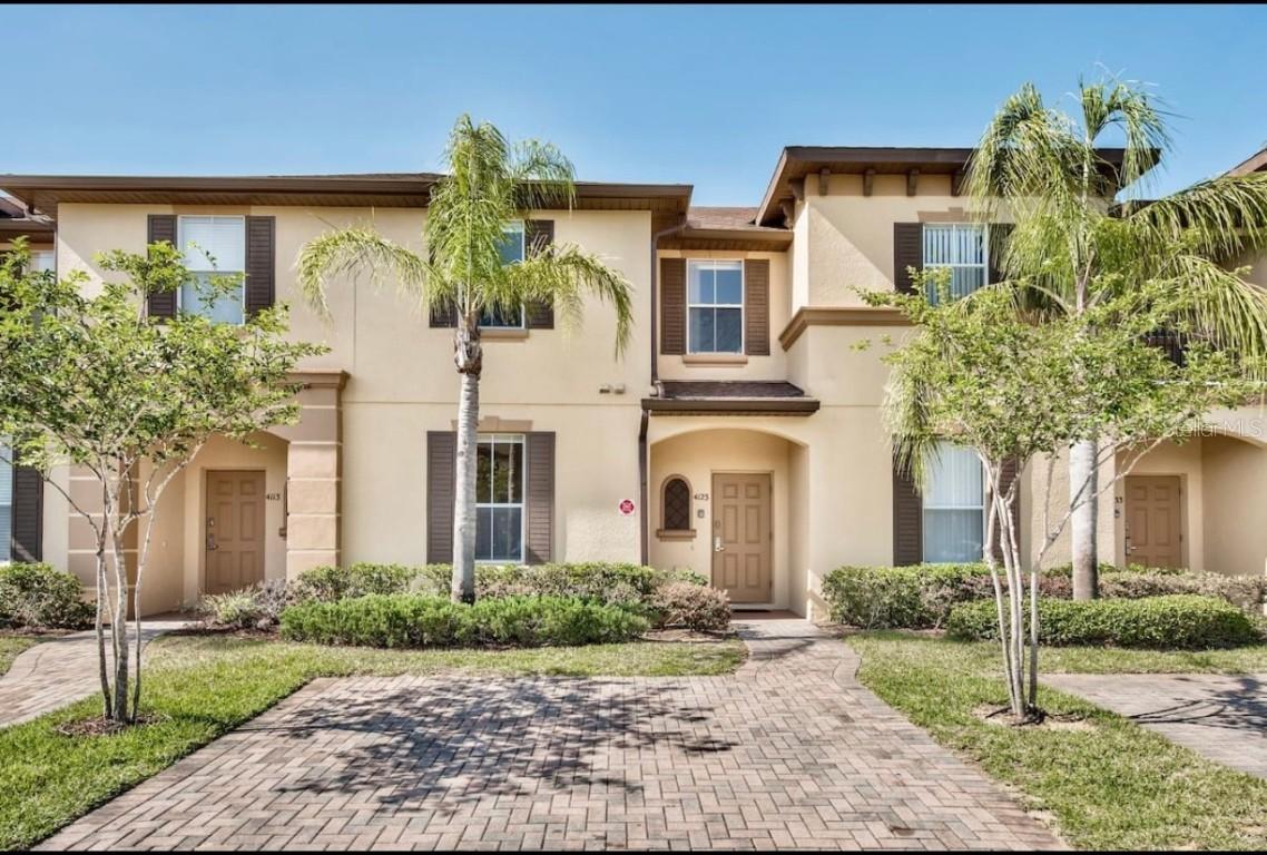 4123 Calabria Ave., Davenport, FL 33897