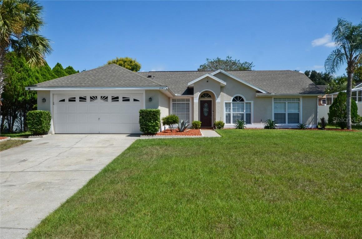 214 Montana Ave., Davenport, FL 33897