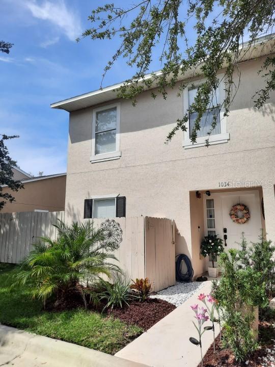 1034 Dolphin Dr., Winter Garden, FL 34787