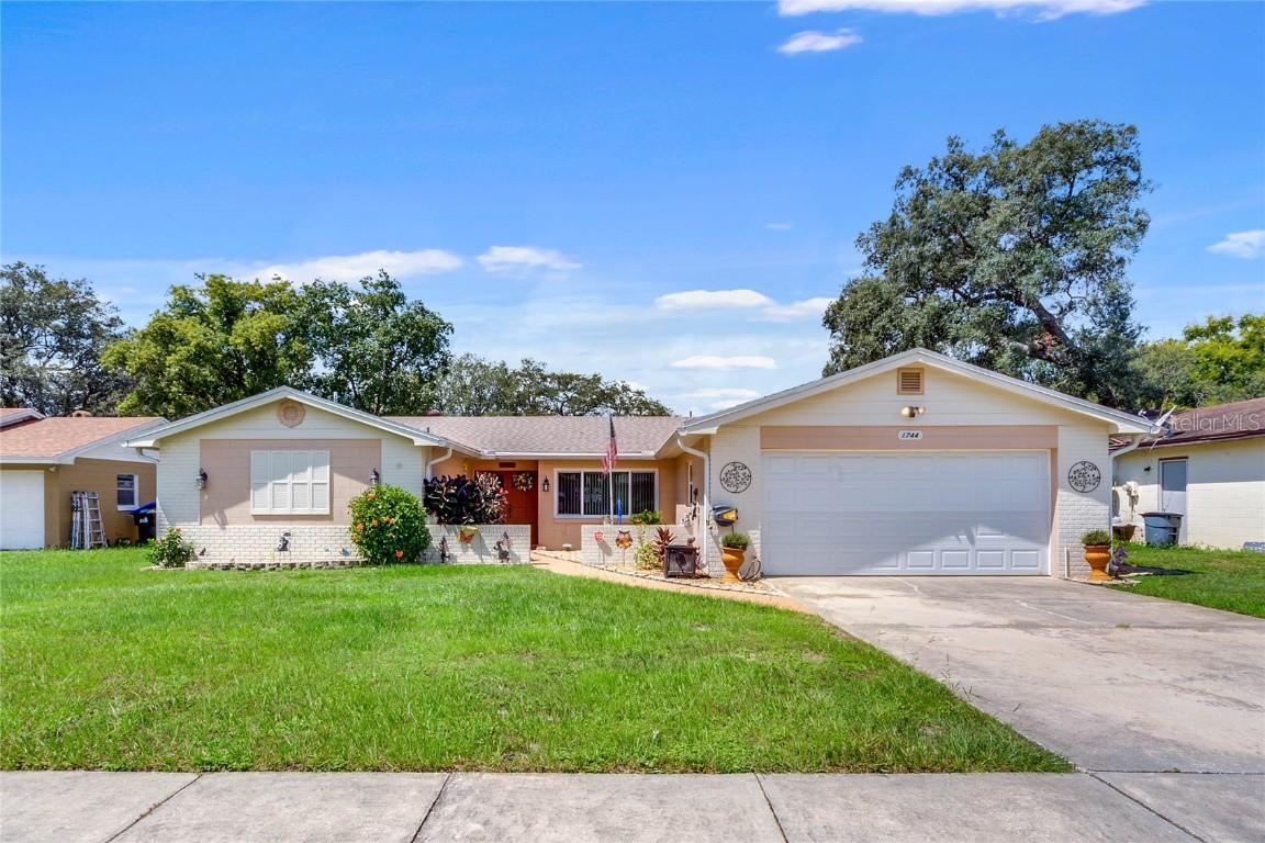 1744 Peachwood Ln., Orlando, FL 32818