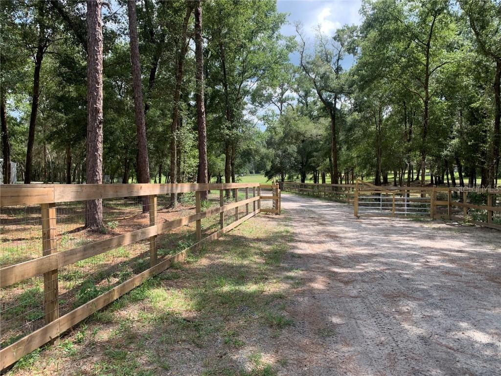 27400 County Road 44a, Eustis, FL 32736