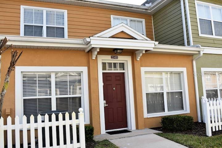 4561 Yellowgold Rd. #103, Kissimmee, FL 34746