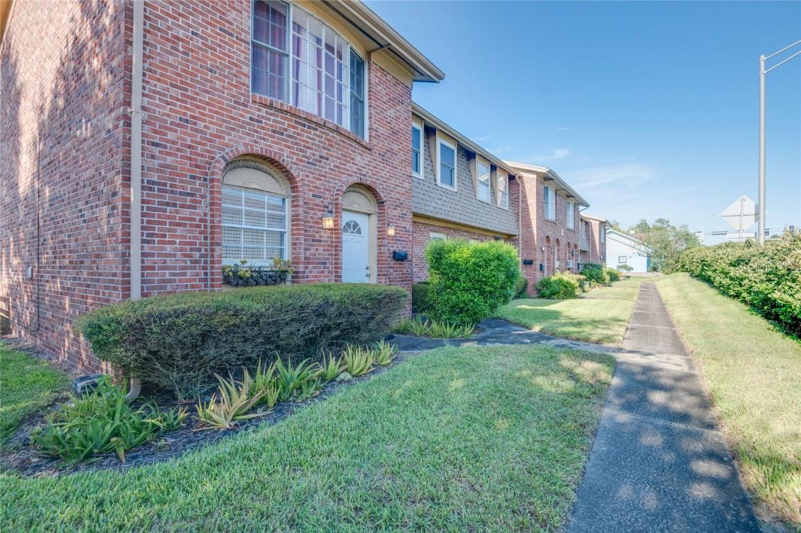 407 Lytle Ave. #B, New Smyrna Beach, FL 32168