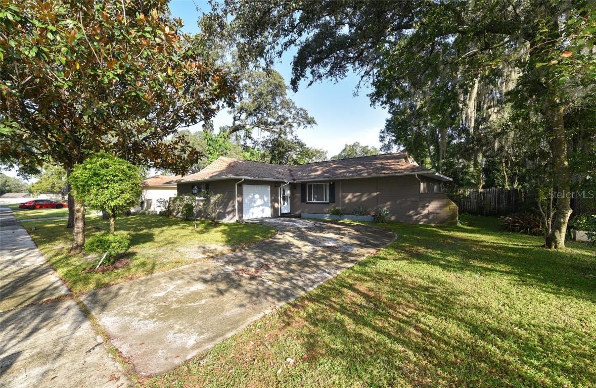 4859 Cherokee Rose Dr., Orlando, FL 32808