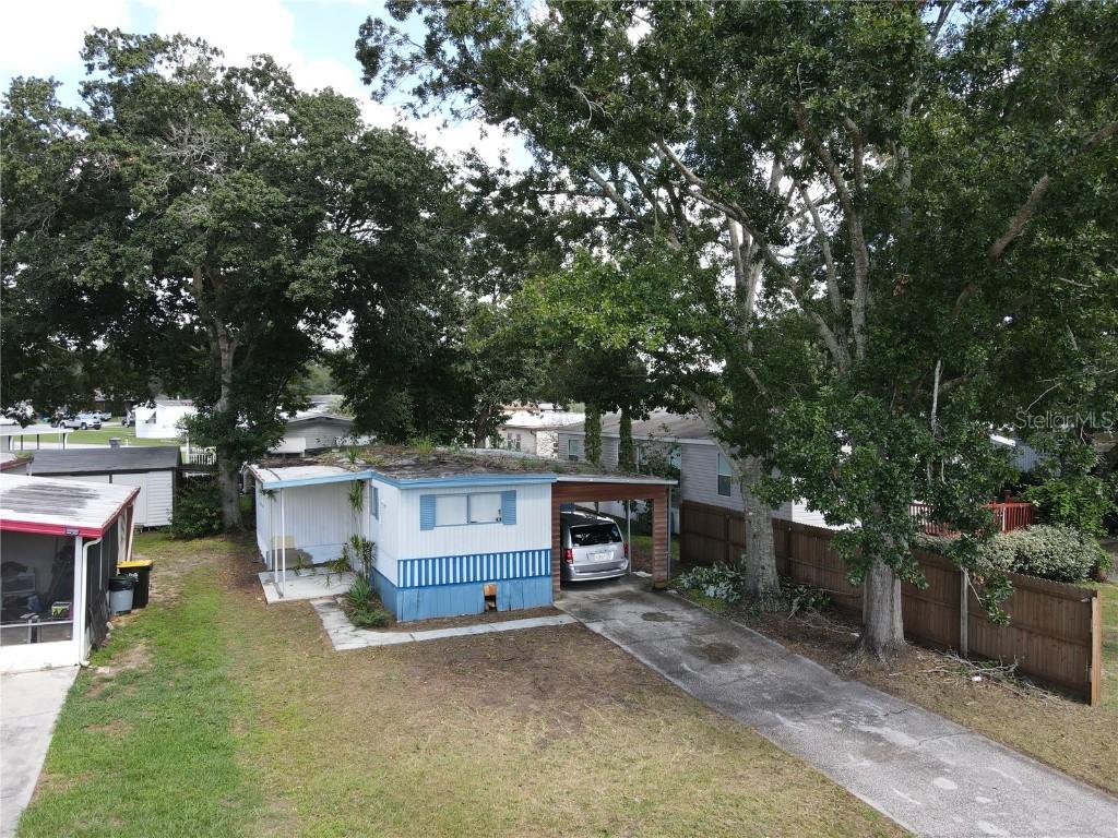 15 Forest Dr., Davenport, FL 33837