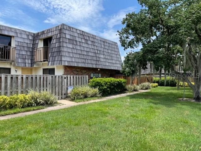 2916 Pecan Ave., Leesburg, FL 34748