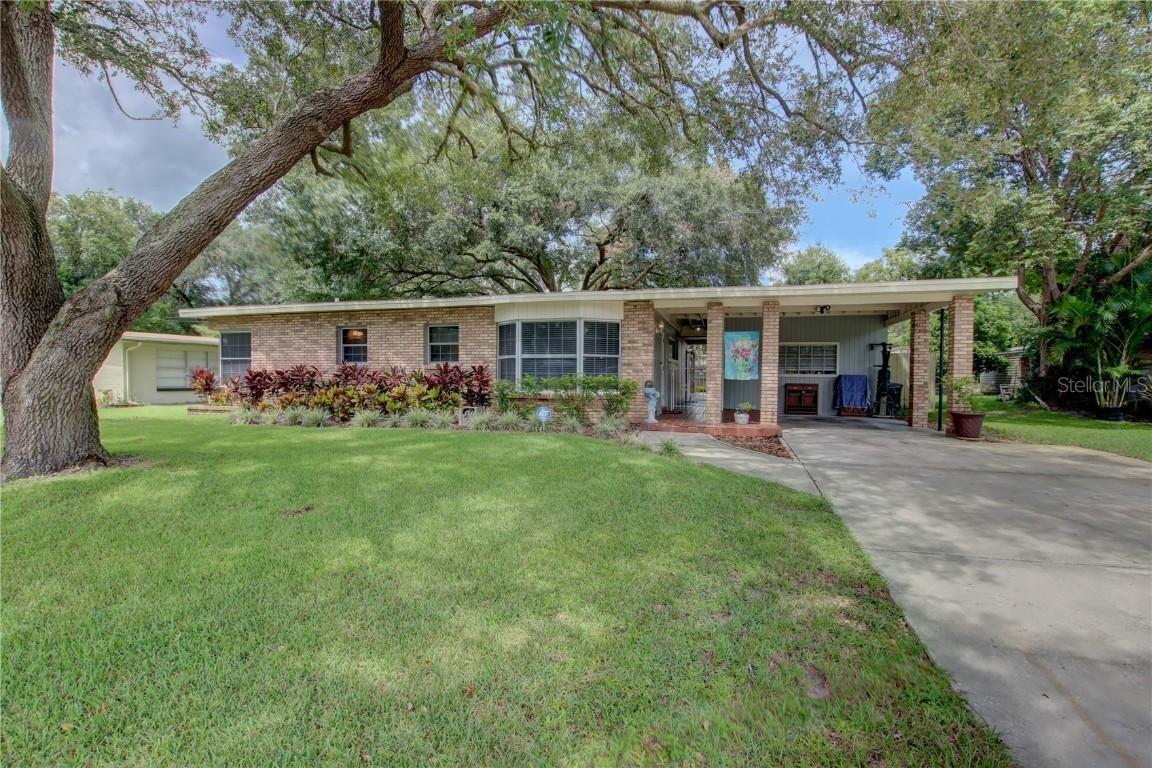 162 Pinecrest Dr., Sanford, FL 32773