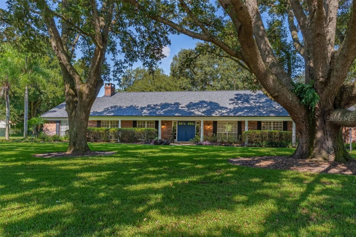 300 Beech Tree Ln., Longwood, FL 32779