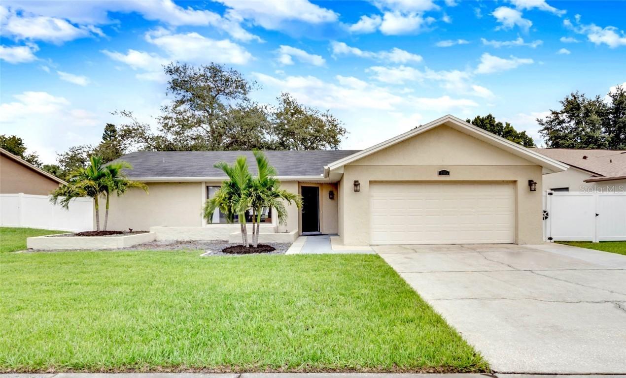 1085 Shaffer Tr., Oviedo, FL 32765