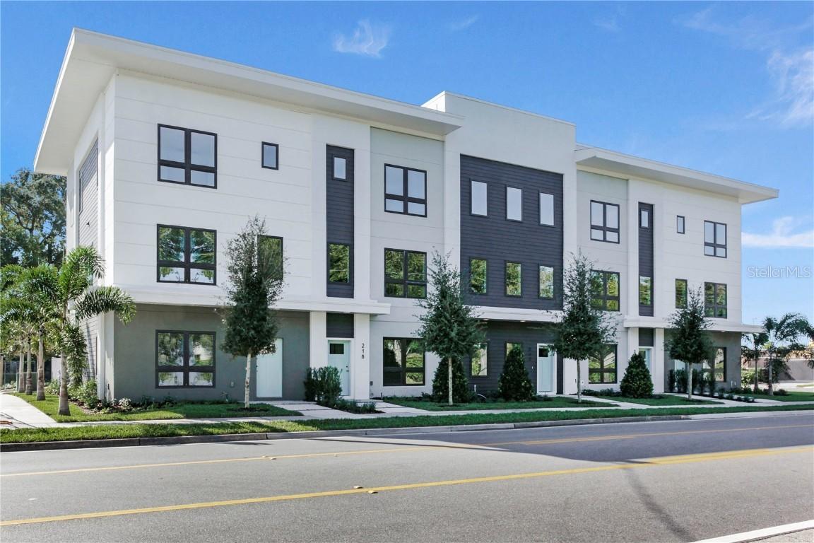 2904 Sylvan Ave., Orlando, FL 32806