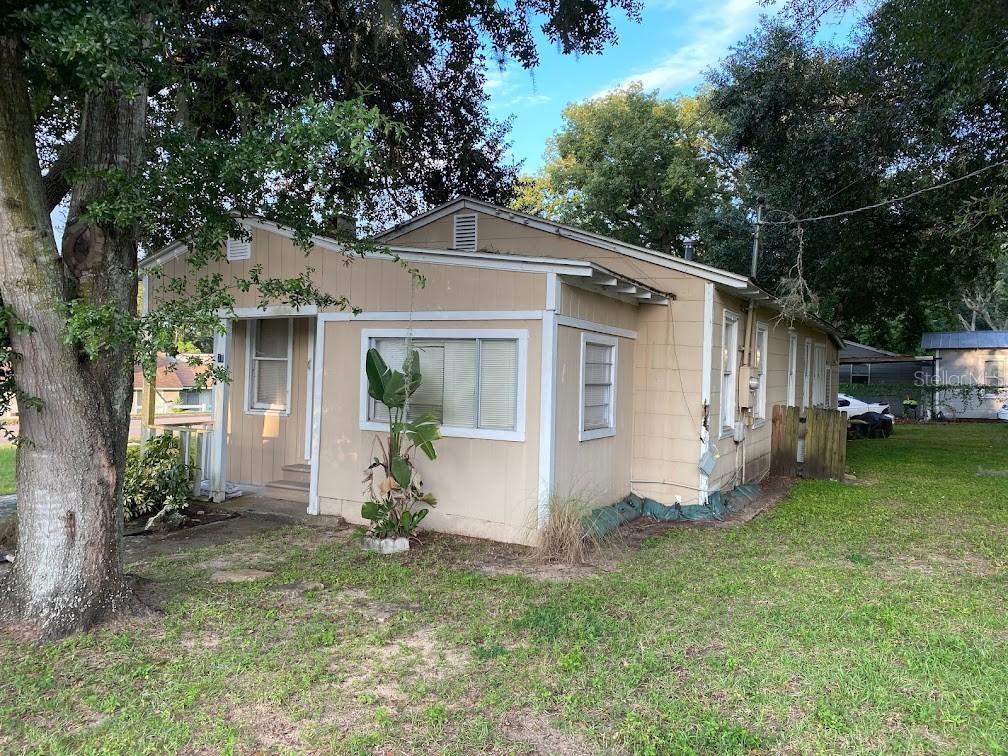 71 Glover St., Eustis, FL 32726