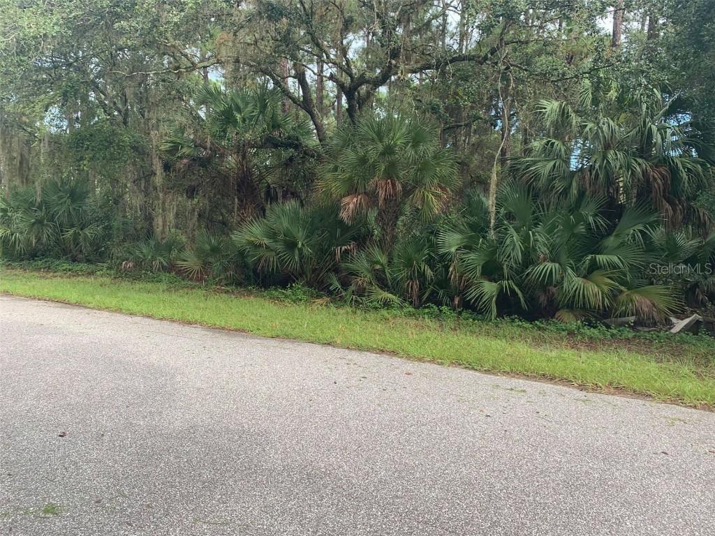 18078 Spartonvail Ave., Port Charlotte, FL 33954