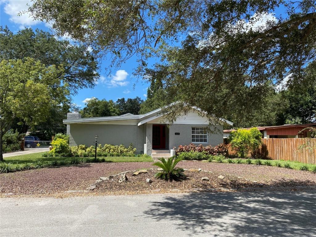 1420 Francis Ave., Orlando, FL 32806