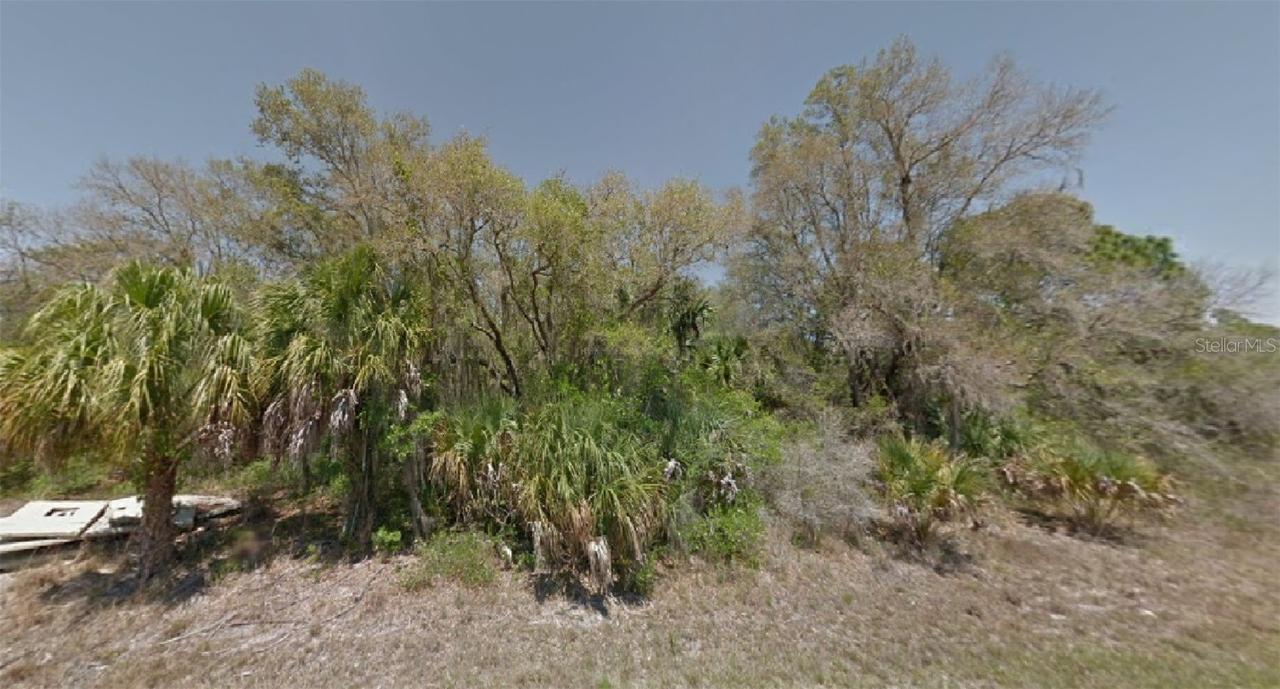 1227 Wendy Ter., Port Charlotte, FL 33953