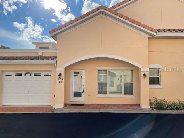 324 David Walker Dr. #I4, Tavares, FL 32778