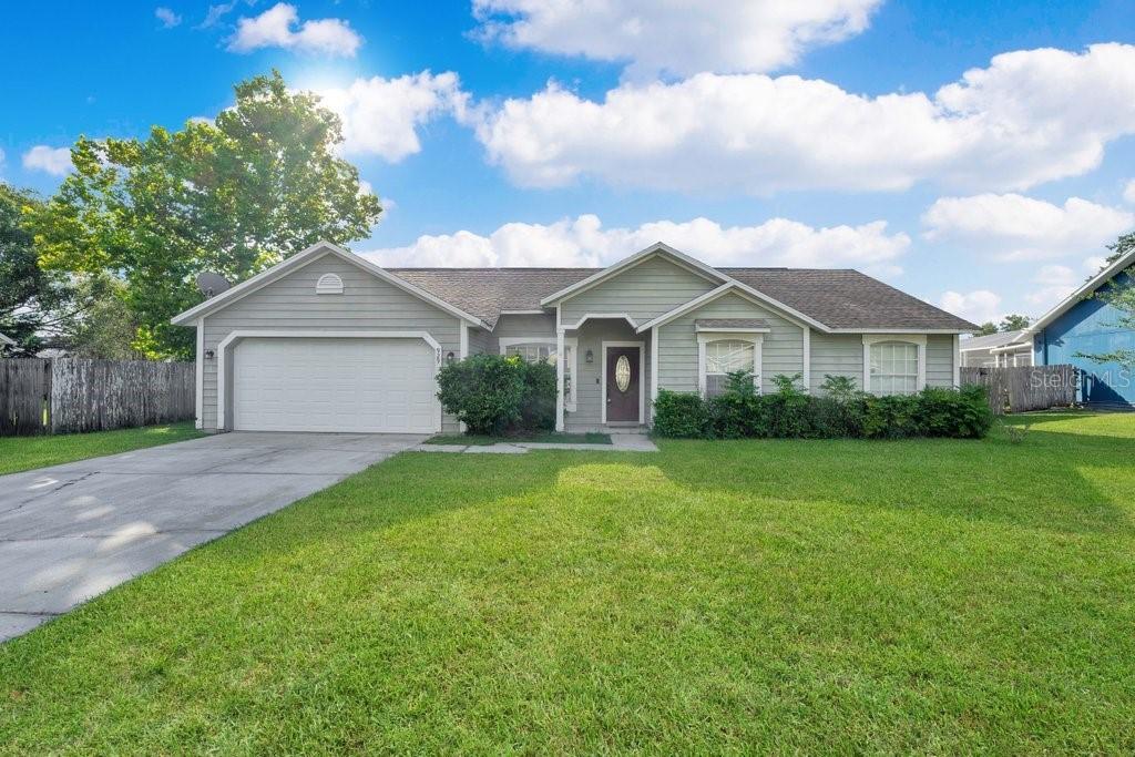 929 Old Mail Ln., Sanford, FL 32773