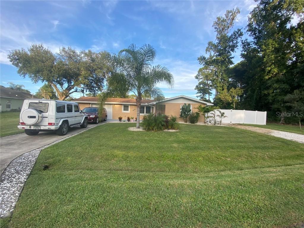 3417 Silver Palm Dr., Edgewater, FL 32141